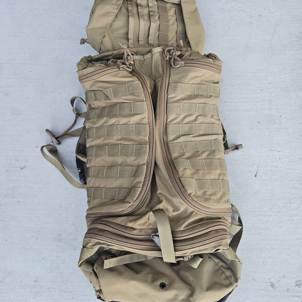 Versatile Tan Backpack for Men - Picture 4 of 7